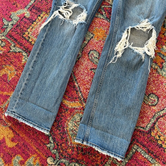 Abercrombie & Fitch | Women’s medium blue Curve Love The Dad High Rise Jeans, 27 - Picture 9 of 15